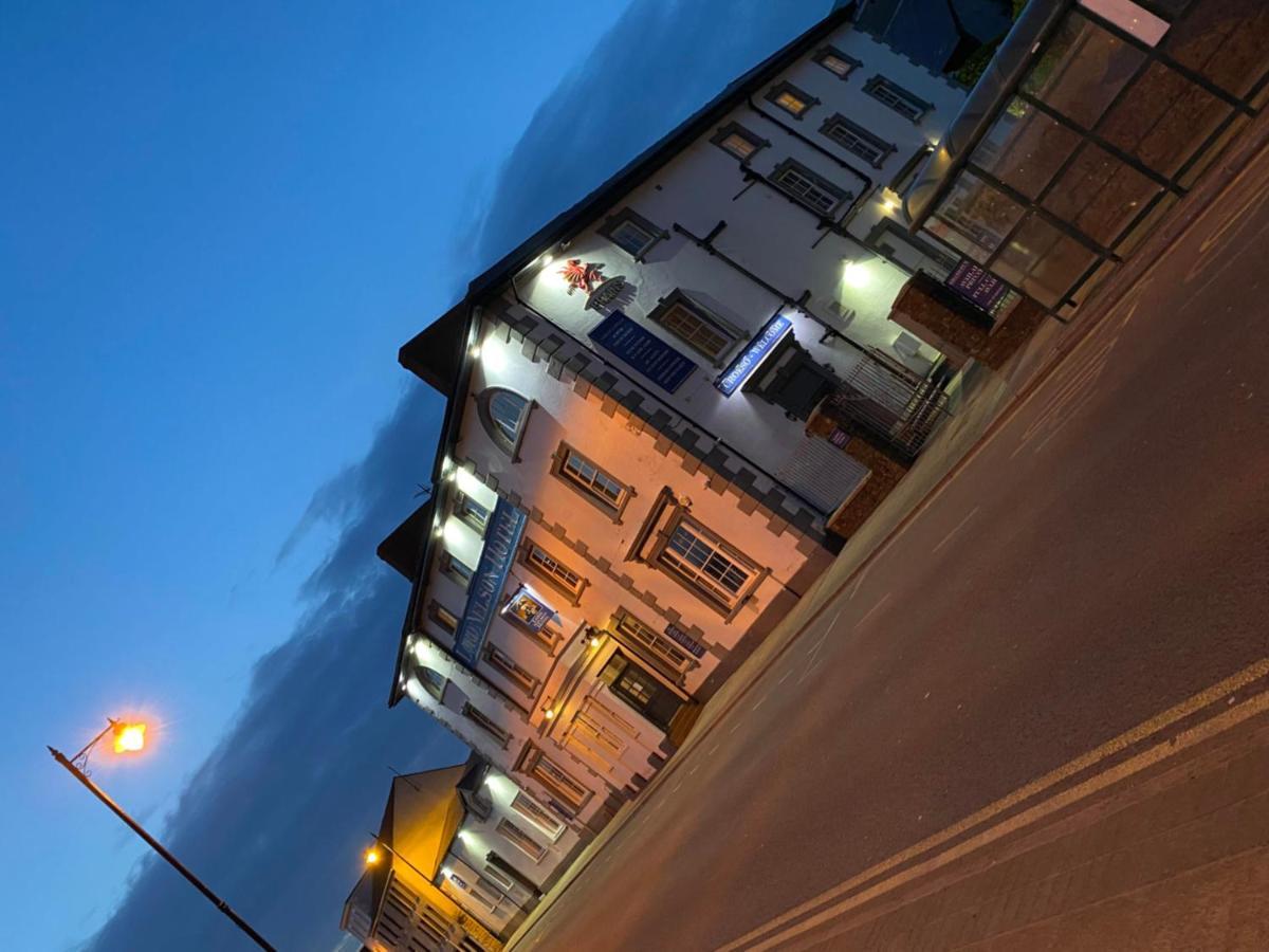 Lord Nelson Hotel Пембрук Екстериор снимка